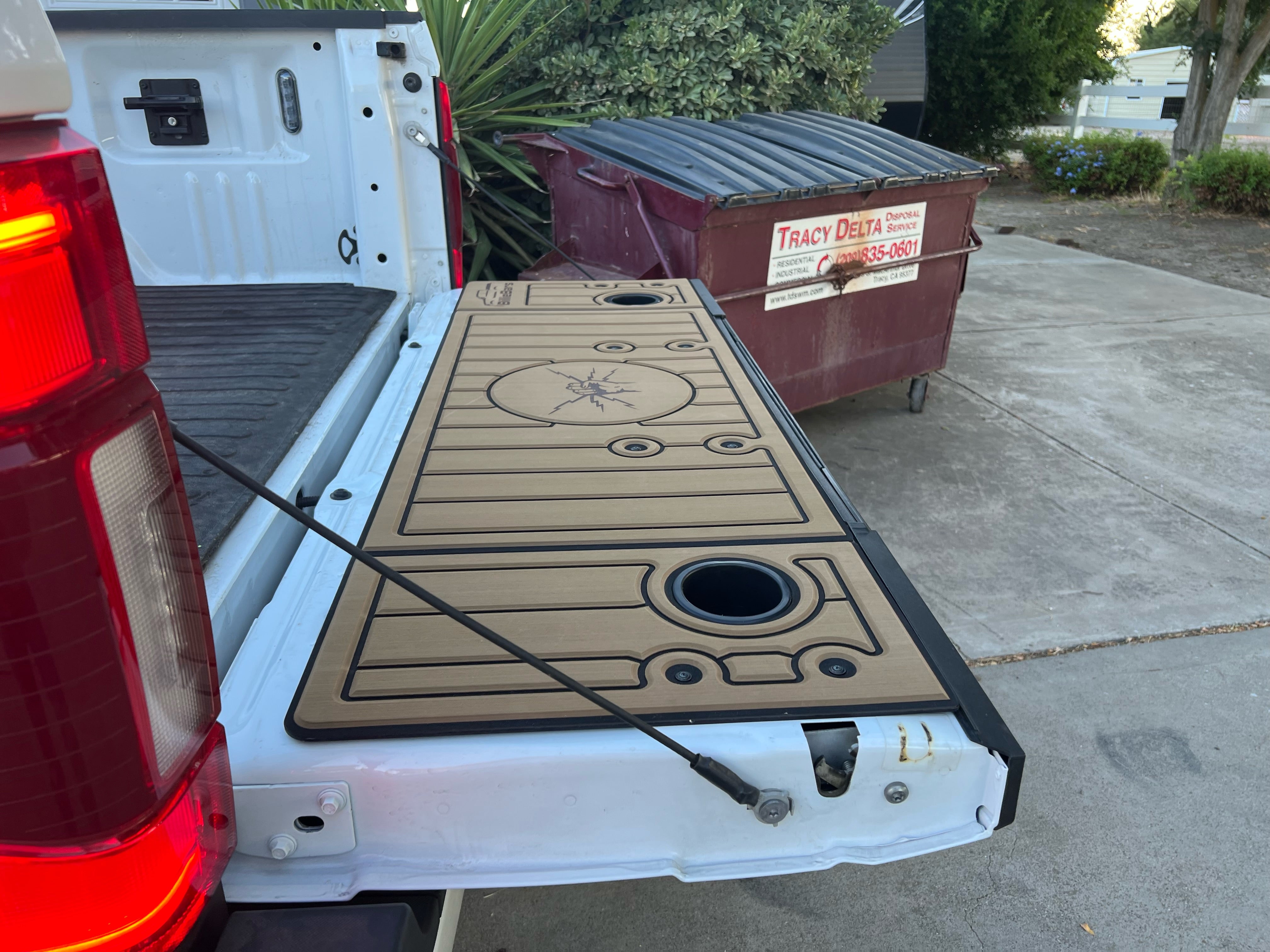 Custom Tailgate Covers