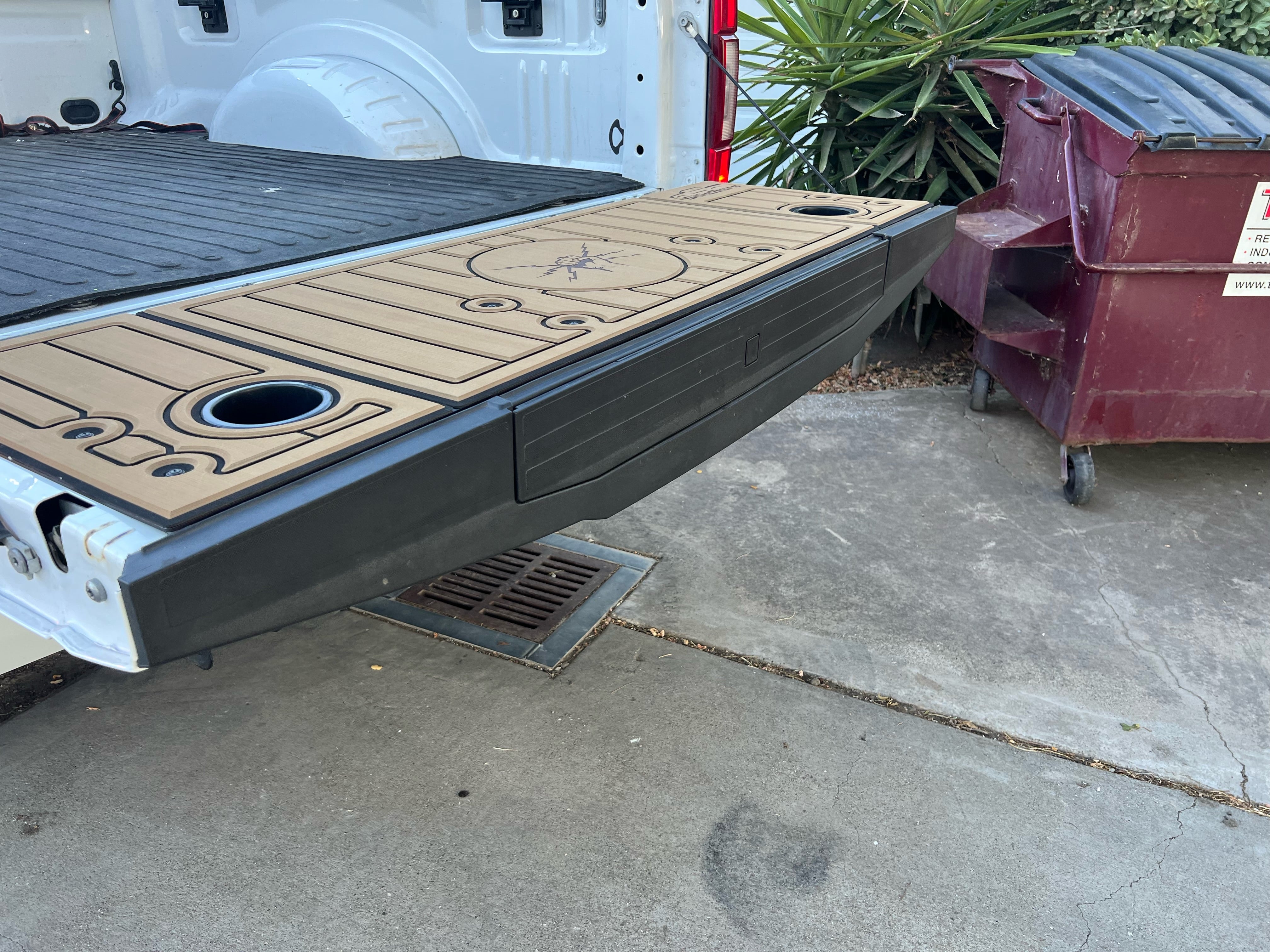 Custom Tailgate Covers