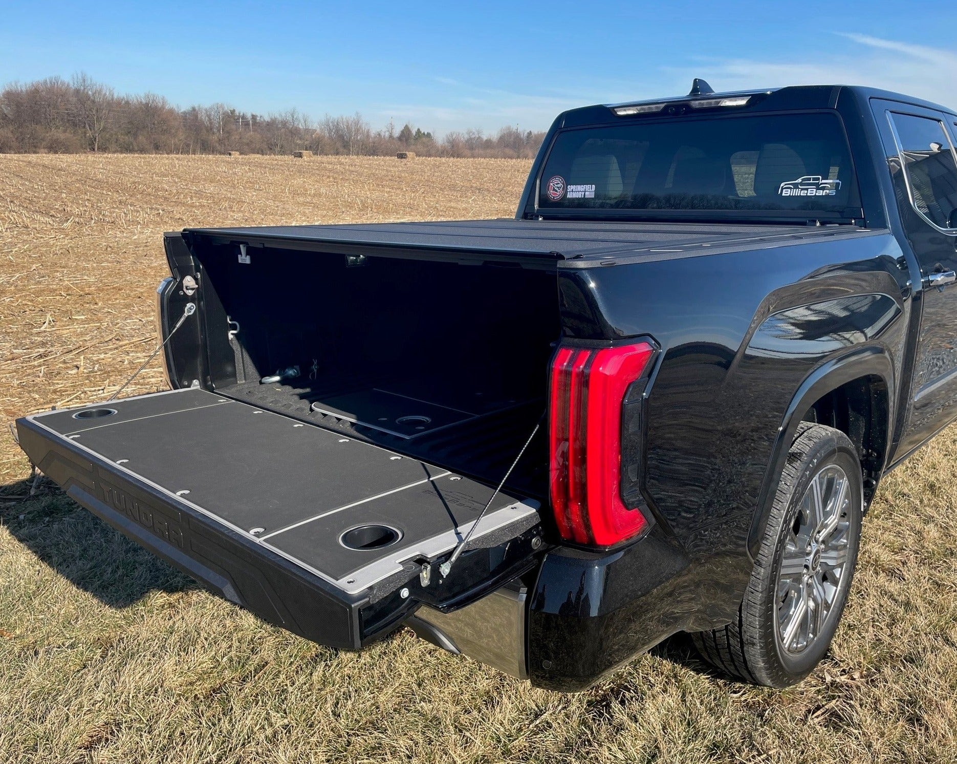 Tundra Tailgate Cover (2022+)