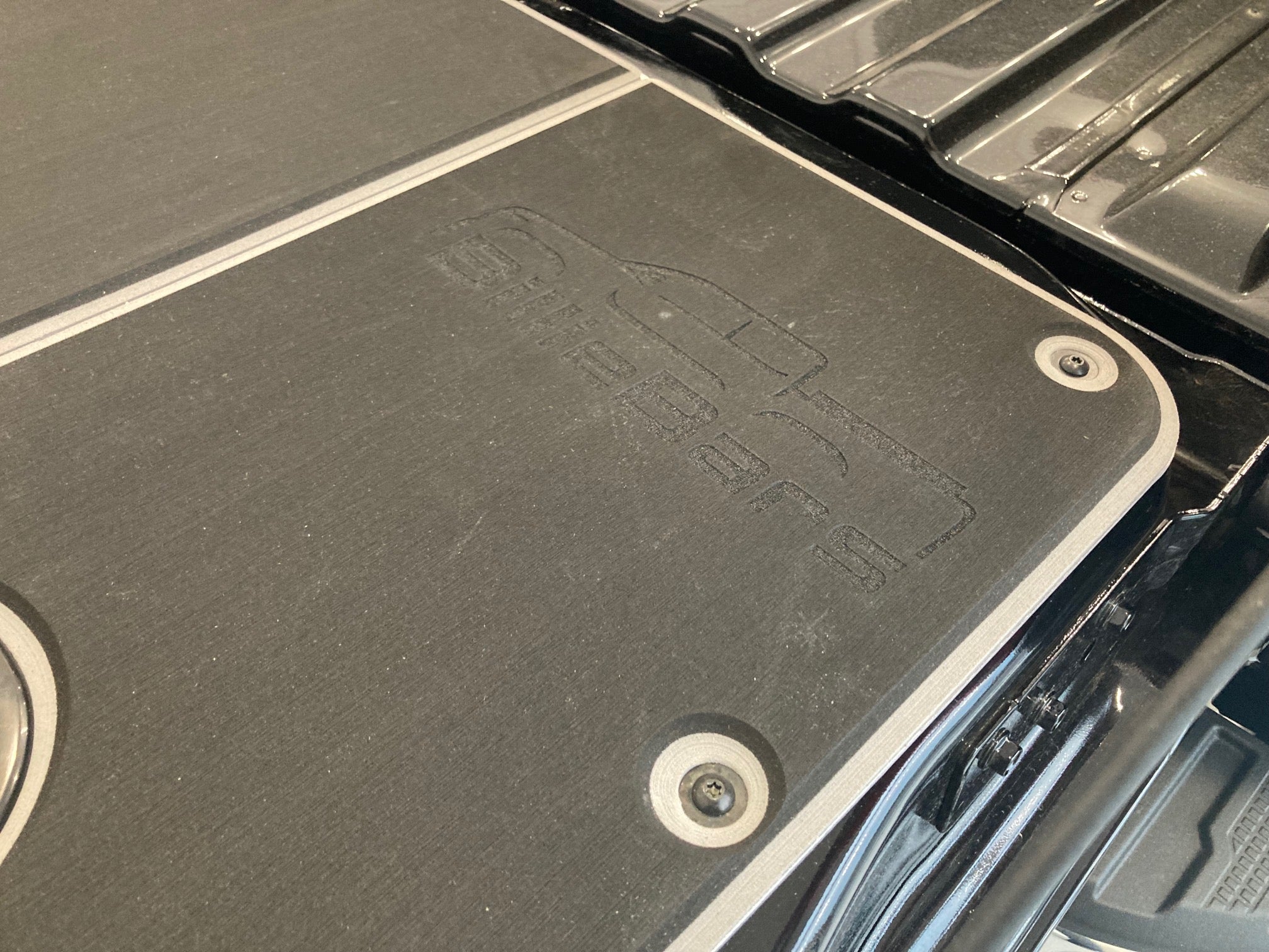 Silverado/Sierra 1500 Tailgate Cover (2019+)