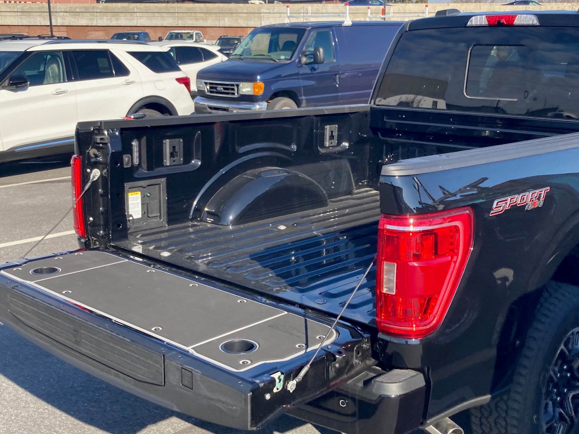 Ford Workbench Tailgate Cover