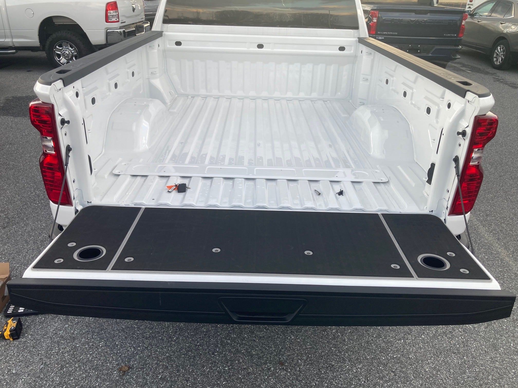 Silverado/Sierra 2500, 3500 Tailgate Cover (2019+)