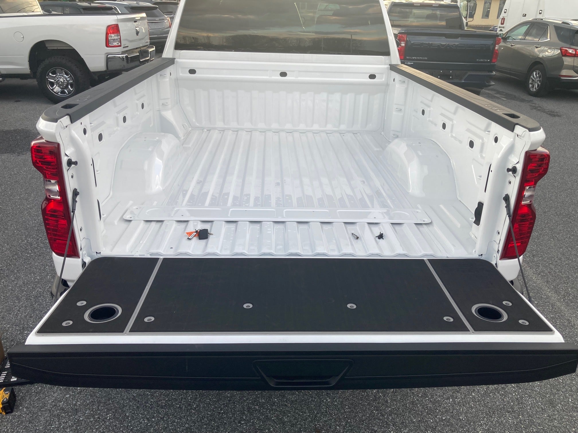 Silverado/Sierra 2500, 3500 Tailgate Cover (2019+)