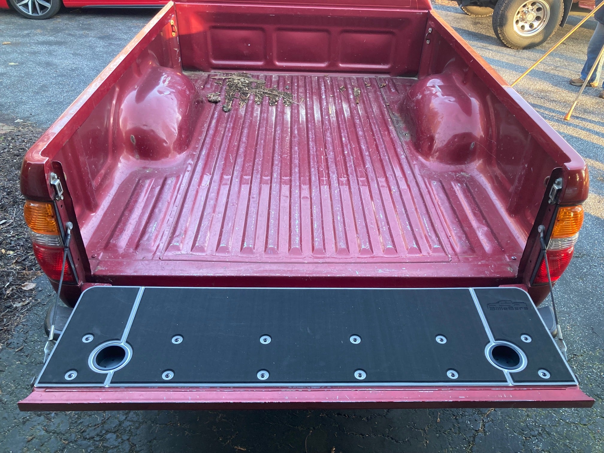 1ST GEN Tacoma Tailgate Cover (1995-2004)