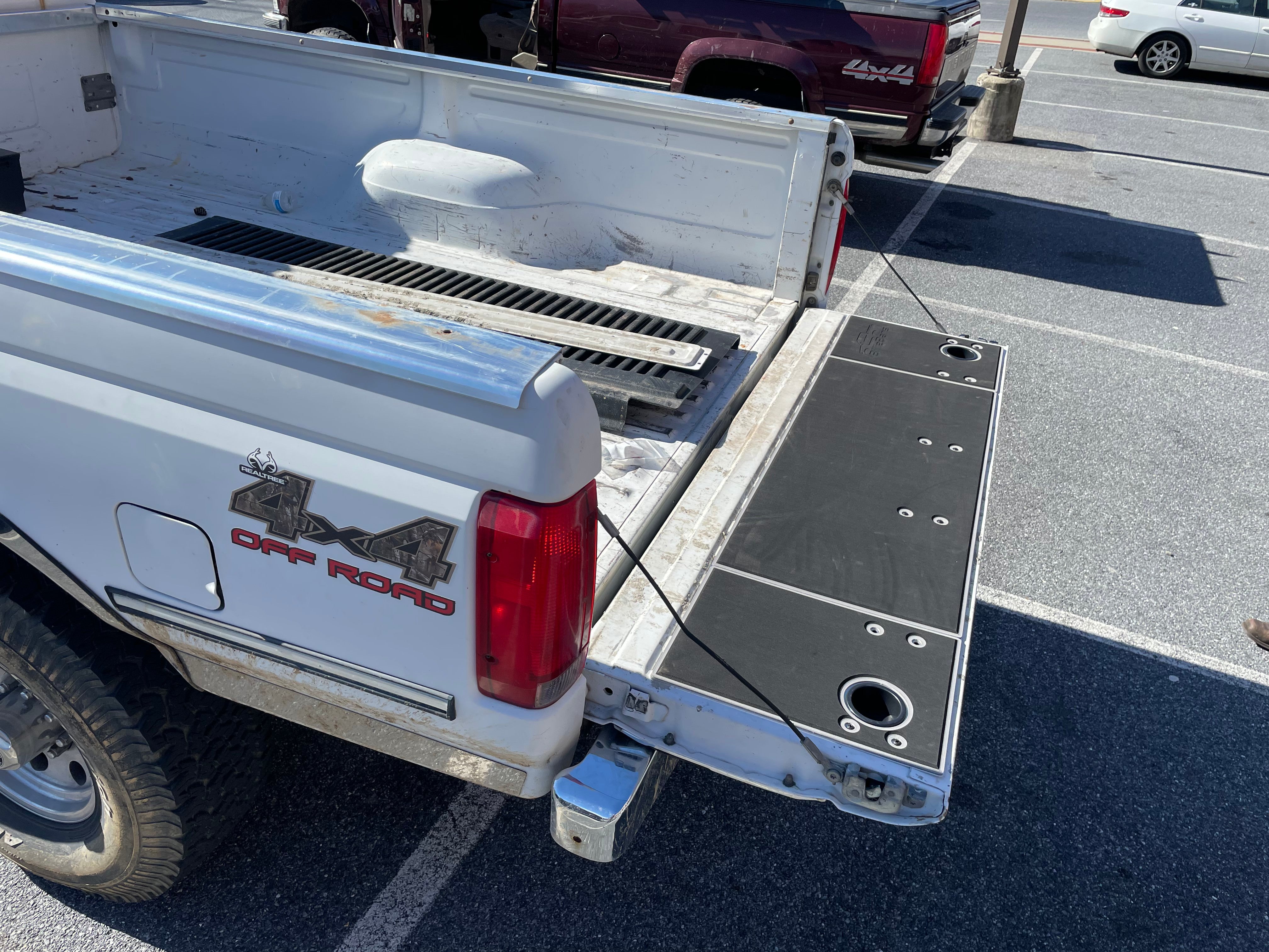 F250 F350 Tailgate Cover (1987-1996)