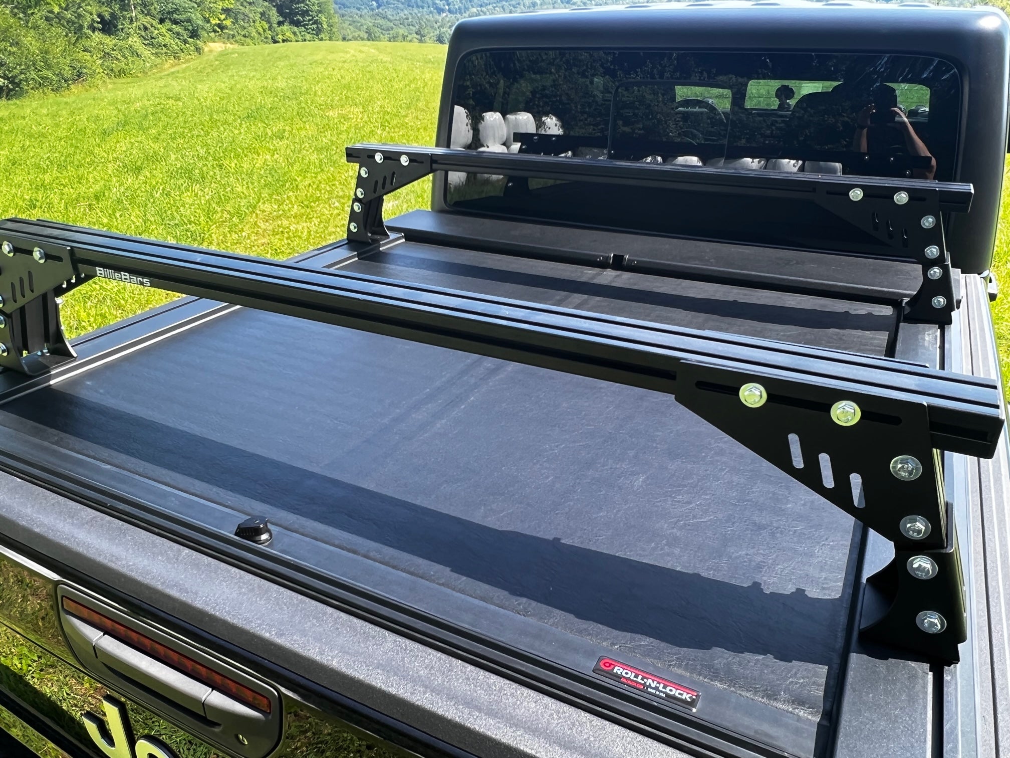 Gladiator - Bed Rack For Retractable Covers with T-slots