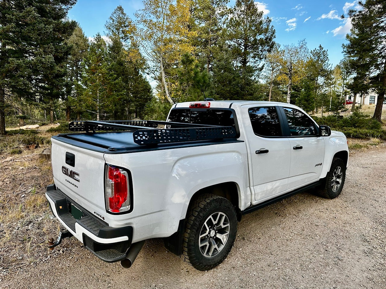 Colorado/Canyon - Bed Rack For Retractable Covers with T-slots